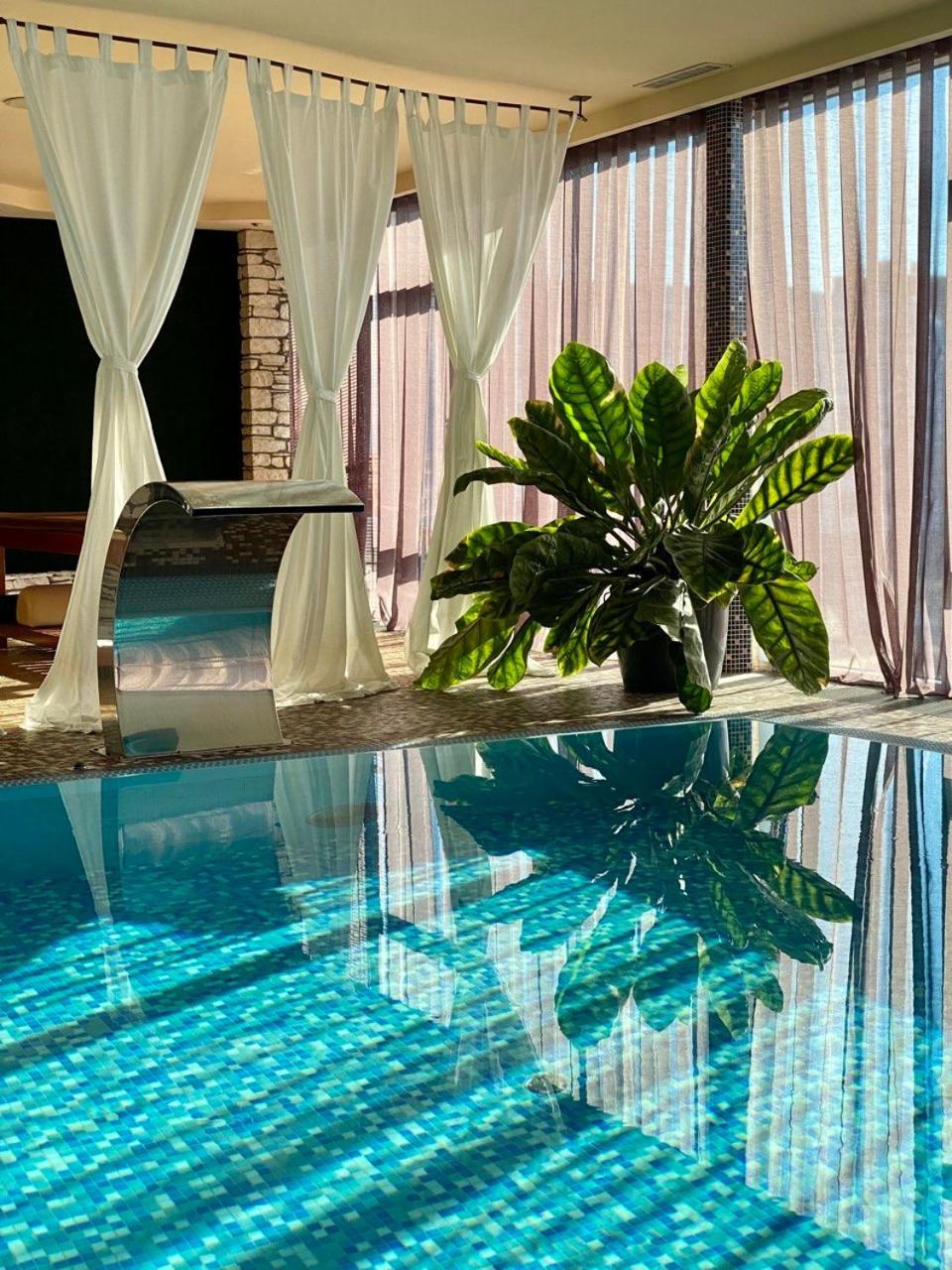 Royal Spa & Hotel Resort Рига Екстериор снимка