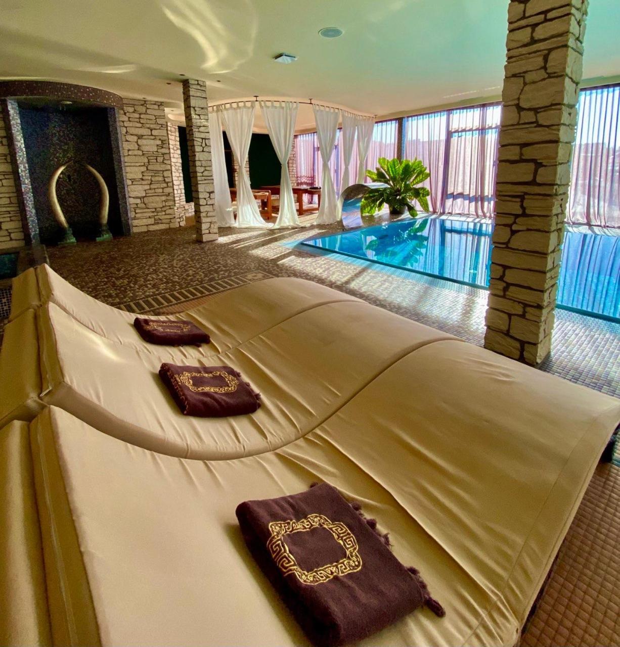 Royal Spa & Hotel Resort Рига Екстериор снимка