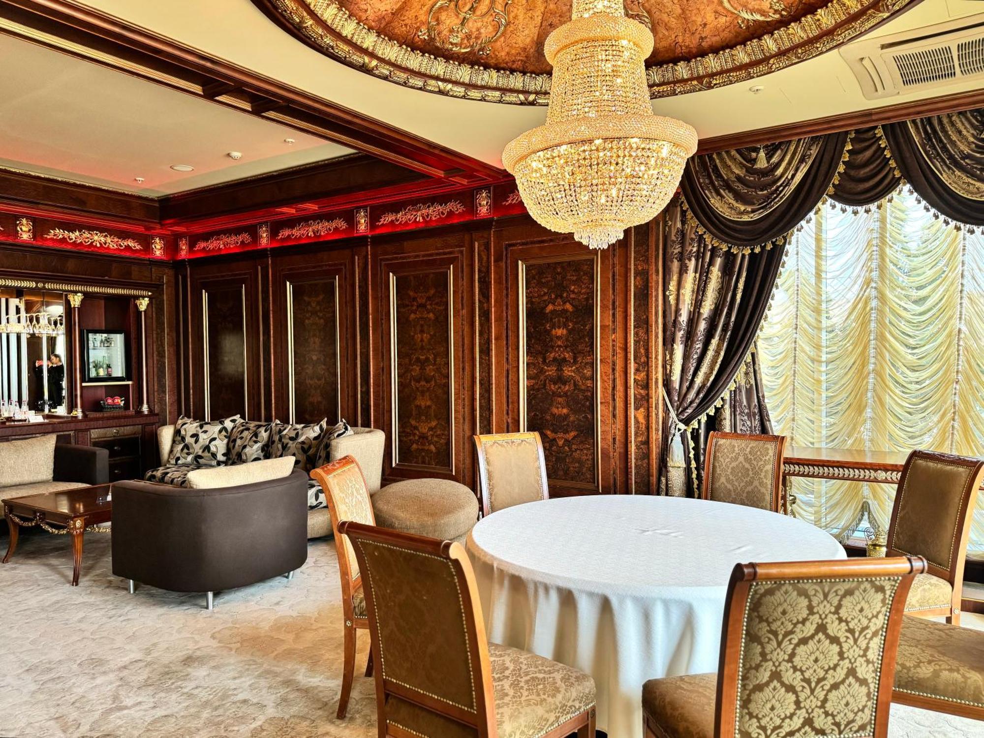 Royal Spa & Hotel Resort Рига Екстериор снимка