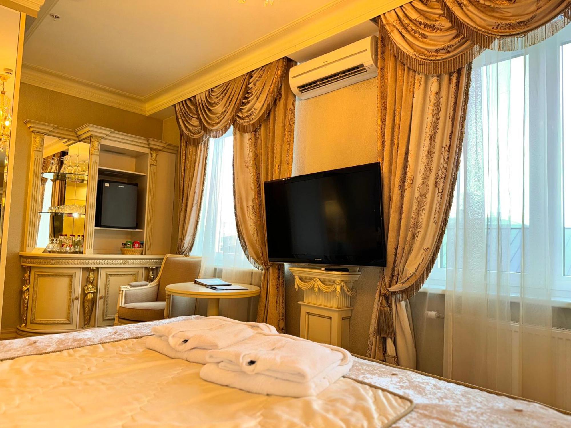 Royal Spa & Hotel Resort Рига Стая снимка